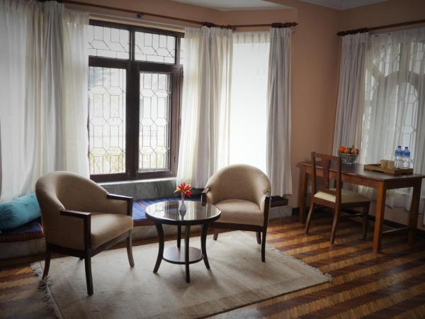 ROKPA Guest House : photo 1 de la chambre chambre deluxe double ou lits jumeaux