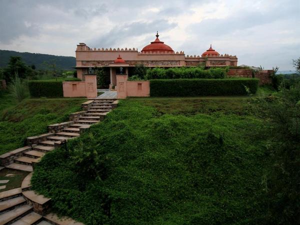 Tree of Life Resort & Spa Jaipur : photo 2 de la chambre villa de luxe avec jardin et spa