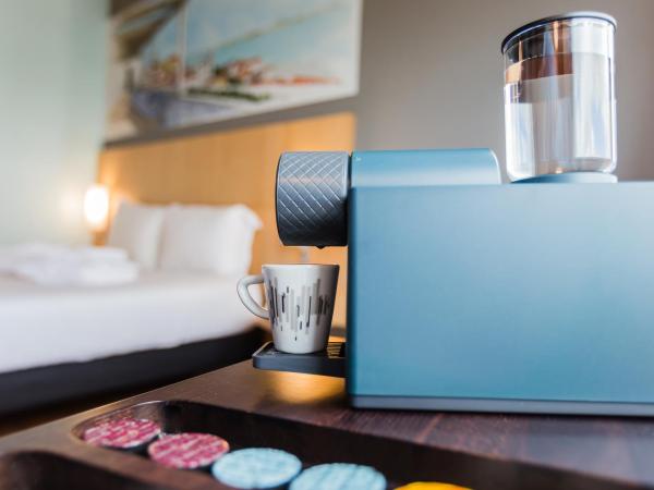 Hotel Ibis Lisboa Parque das Nações : photo 2 de la chambre chambre double premium