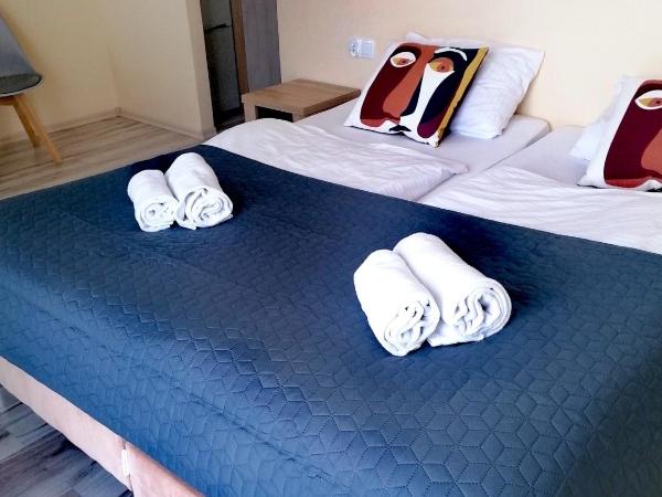 Lazur Apartamenty : photo 1 de la chambre chambre double deluxe avec balcon