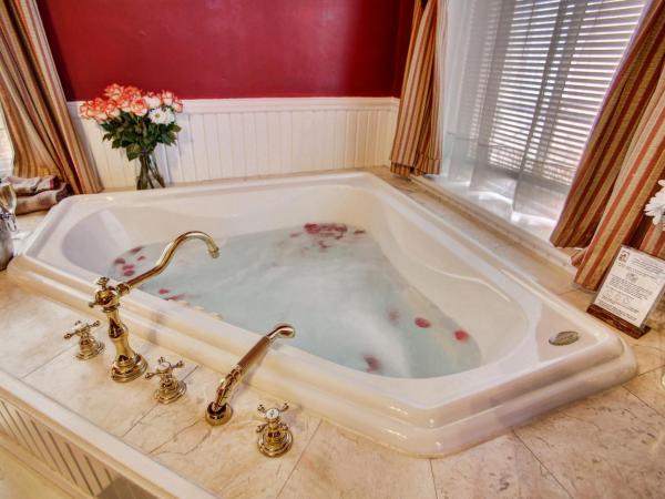 McMillan Inn : photo 4 de la chambre gaston queen room