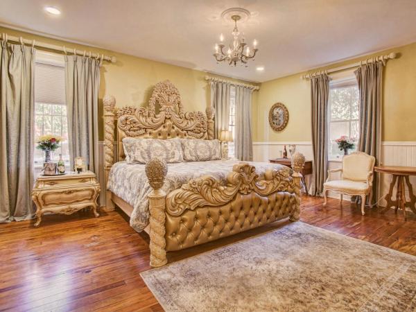 McMillan Inn : photo 6 de la chambre suite deluxe avec lit king-size