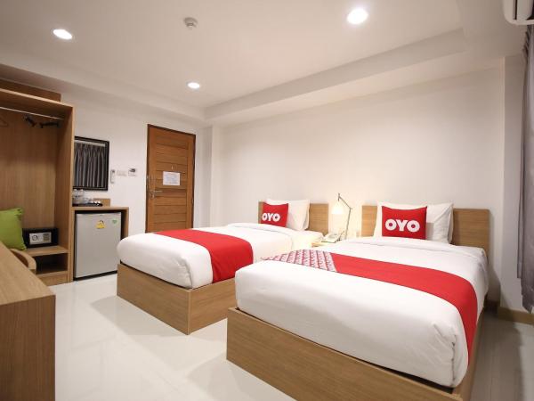 Super OYO 483 Pannee Hotel Khaosan : photo 3 de la chambre chambre lits jumeaux supérieure