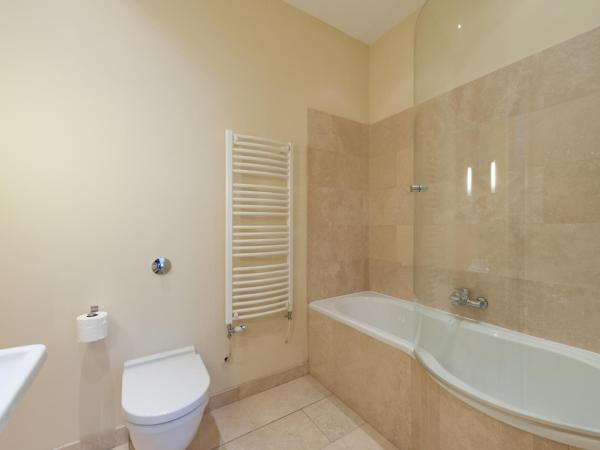 A Room in the City - West : photo 8 de la chambre deluxe king room (room only)