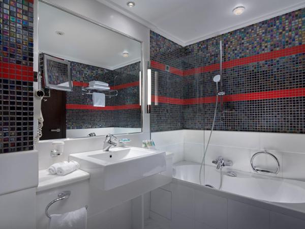 Crowne Plaza Athens City Centre, an IHG Hotel : photo 6 de la chambre chambre double supérieure - non-fumeurs