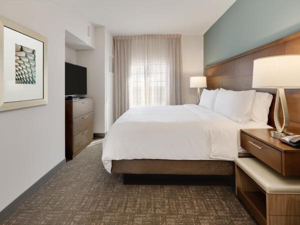 Staybridge Suites - Oklahoma City - Downtown, an IHG Hotel : photo 8 de la chambre suite 1 chambre lit king-size - non-fumeurs