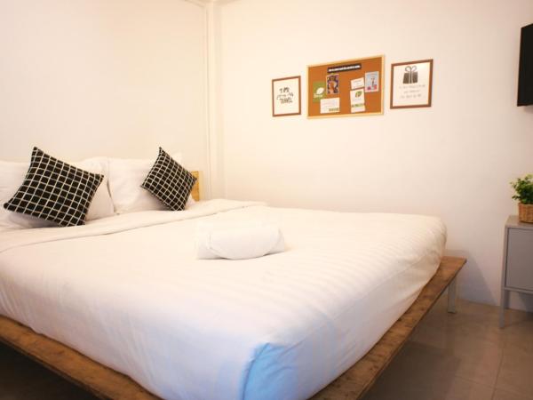 Green Sleep Hostel : photo 1 de la chambre petite chambre 7 m² - pas de fenêtres