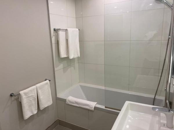 Axiom Park Hotel : photo 4 de la chambre studio familial