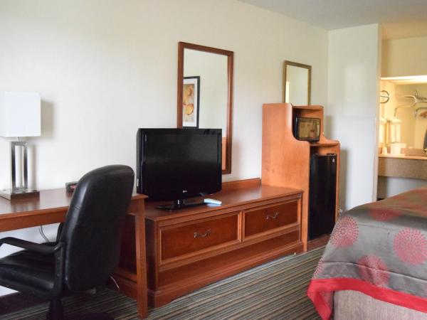 Ramada by Wyndham Savannah Gateway : photo 2 de la chambre chambre lit king-size - non-fumeurs