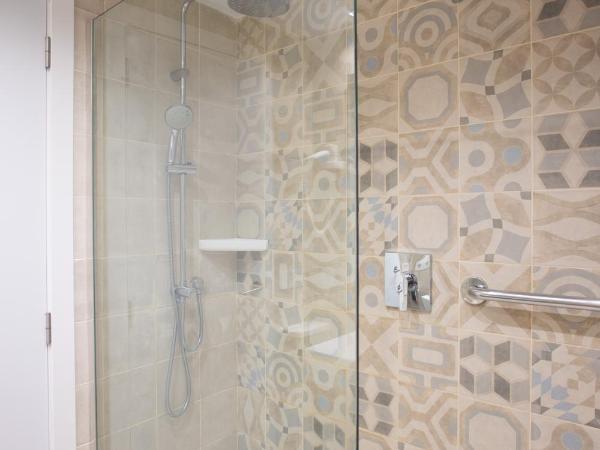 Hotel Colón : photo 10 de la chambre chambre double ou lits jumeaux - vue sur mer