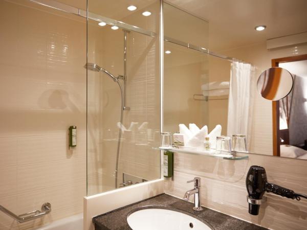 Hotel Adler Zürich : photo 3 de la chambre chambre lits jumeaux