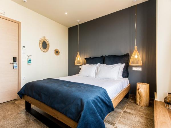 Ciel Living Athens : photo 2 de la chambre suite junior metropolis avec vue