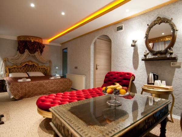 Grand Ambiance Hotel : photo 2 de la chambre chambre double deluxe avec balcon - vue sur mer