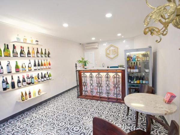 Jacob Brno : photo 9 de la chambre chambre lits jumeaux avec salle de bains commune