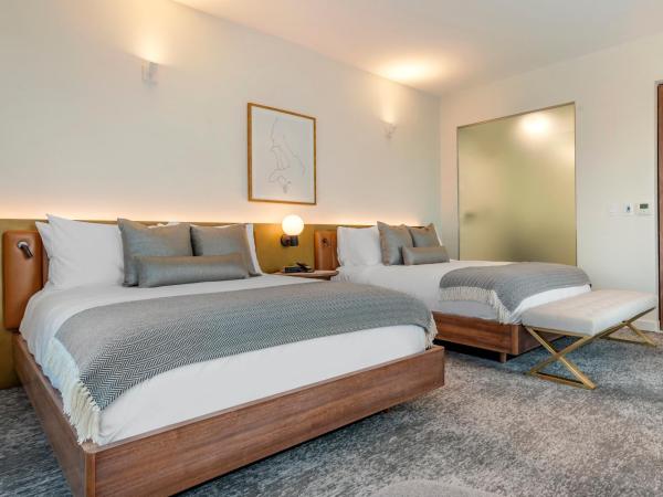 ONE11 Hotel : photo 5 de la chambre chambre avec 2 grands lits queen-size