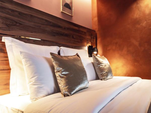 Hotel des Vosges BW Premier Collection : photo 2 de la chambre chambre lit queen-size confort