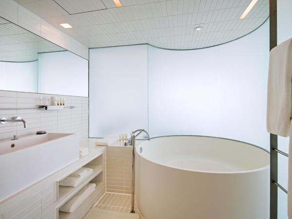 Vista Walkerhill Seoul - formerly W Seoul : photo 3 de la chambre junior corner suite with mountain view