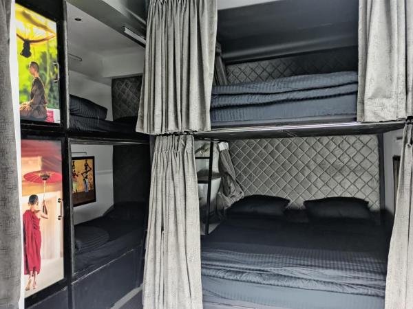 Dormitory : photo 3 de la chambre chambre familiale avec salle de bains privative