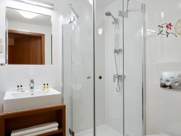 Hotel Logos : photo 1 de la chambre chambre lits jumeaux deluxe