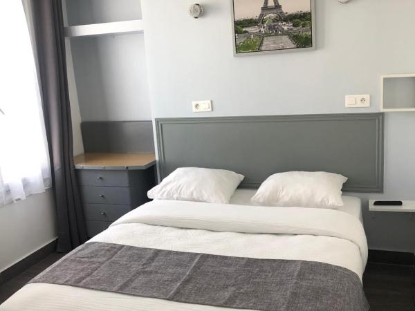 Htel Clauzel Paris : photo 2 de la chambre chambre double