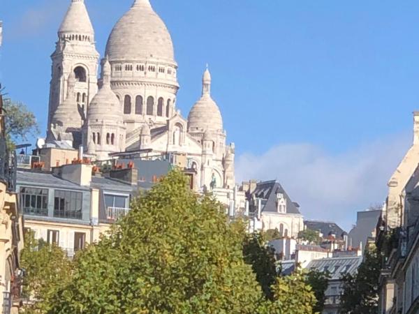 Hôtel Clauzel Paris : photo 3 de la chambre chambre triple
