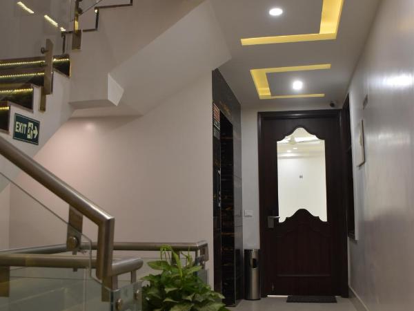 Lemon Green Residency - Hotel and Serviced Apartments : photo 9 de la chambre appartement avec balcon