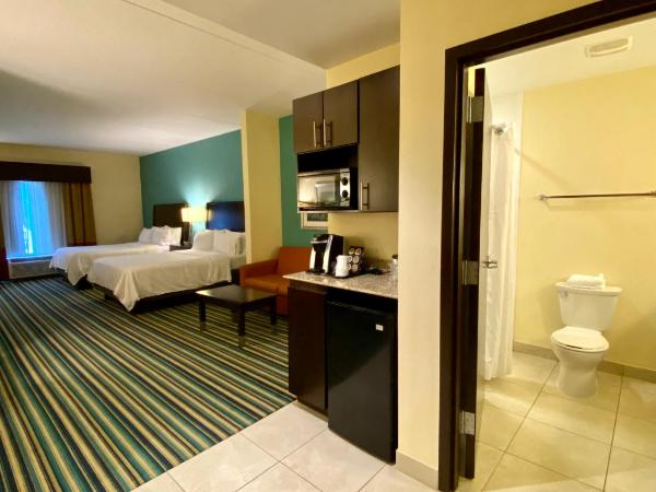 Holiday Inn Express Hotel & Suites Orlando East-UCF Area, an IHG Hotel : photo 1 de la chambre suite 2 lits queen-size - non-fumeurs