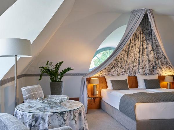 Schloss Hotel Dresden Pillnitz : photo 5 de la chambre suite romantique