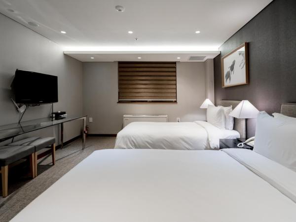 Oriens Hotel & Residences Myeongdong : photo 3 de la chambre chambre triple deluxe - sans vue