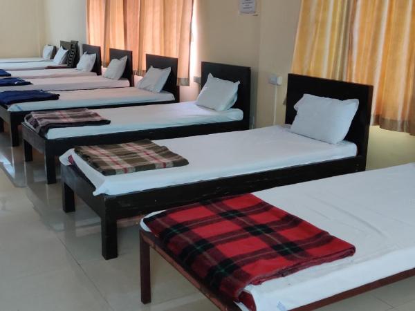 The Salvation Army RED SHIELD GUEST HOUSE : photo 2 de la chambre lit simple dans dortoir pour hommes