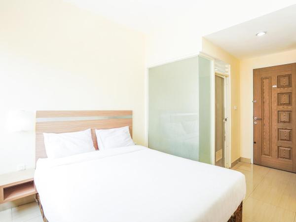 Pratisarawirya Guesthouse by ecommerceloka : photo 7 de la chambre chambre double standard