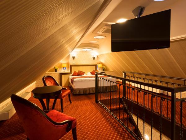 Hotel Dvorana : photo 2 de la chambre appartement deluxe