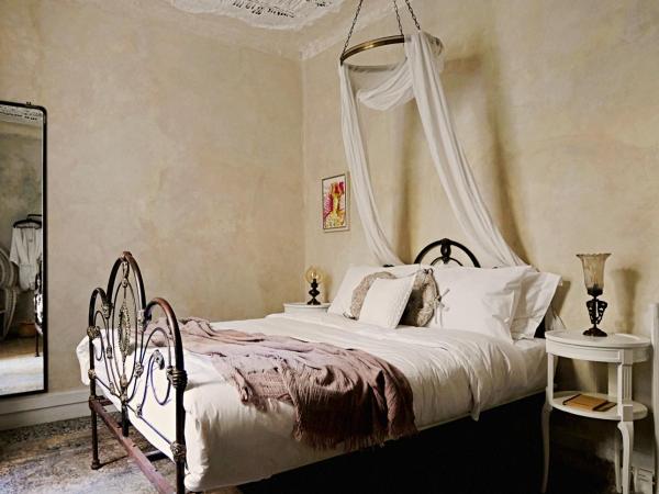 Shila Athens : photo 10 de la chambre attic antique
