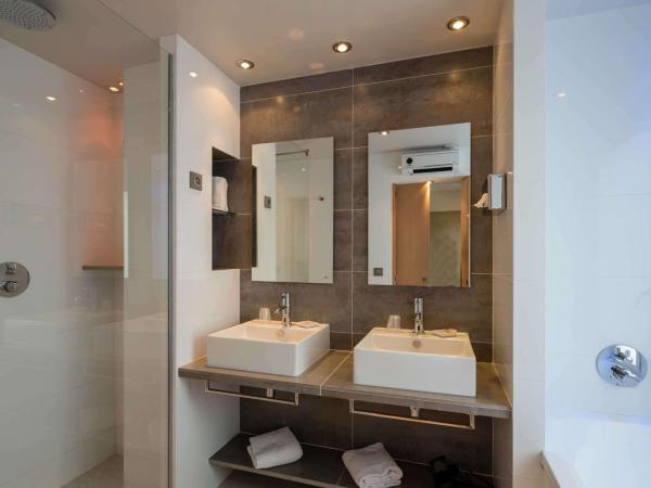 Best Western Plus Le Lavarin : photo 3 de la chambre chambre exécutive avec terrasse