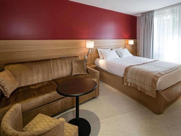 Best Western Plus Le Lavarin : photo 5 de la chambre chambre familiale avec lit queen-size