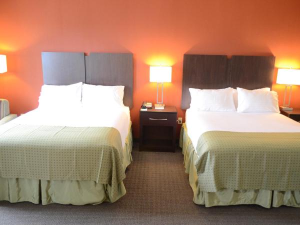 Holiday Inn Houston West Energy Corridor, an IHG Hotel : photo 2 de la chambre chambre supérieure avec 2 lits king-size