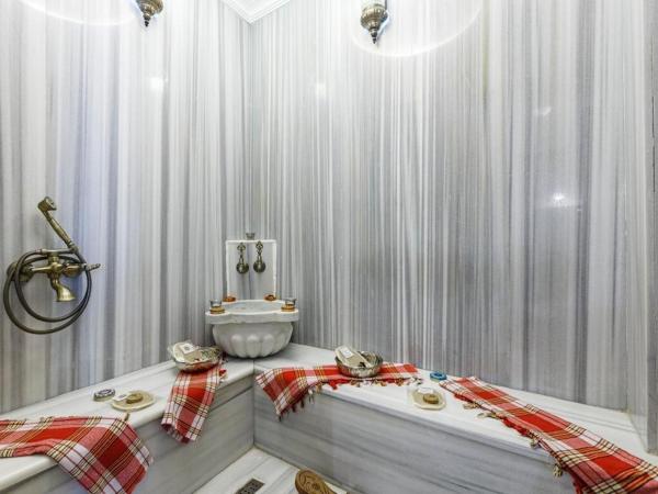 Best Point Hotel-Old City Sultanahmet : photo 3 de la chambre chambre familiale avec hammam privé - 30 m²