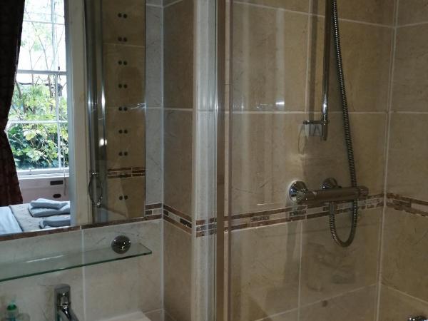 Edinburgh City Suites : photo 3 de la chambre suite supérieure (2 adultes)