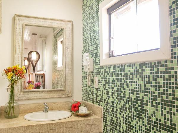 Pousada Casa do Catavento : photo 3 de la chambre chambre double deluxe avec baignoire