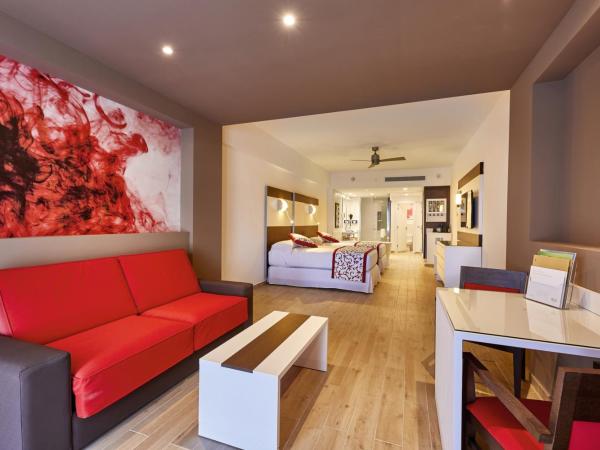 Riu Palace Costa Mujeres - All Inclusive : photo 2 de la chambre suite junior - vue sur océan