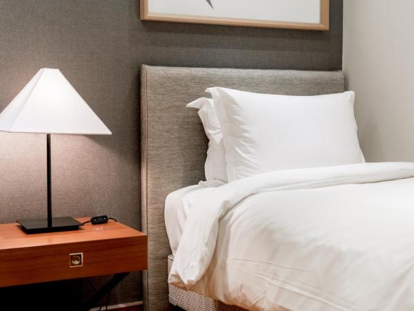 Oriens Hotel & Residences Myeongdong : photo 6 de la chambre suite de luxe 2 chambres