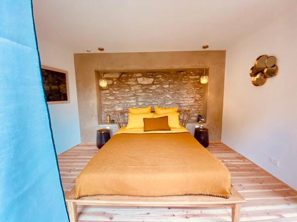 M&S - Maison FÉRAUD : photo 2 de la chambre chambre double avec salle de bains privative