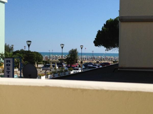 Hotel Nevada : photo 6 de la chambre chambre double ou lits jumeaux supérieure avec accès plage