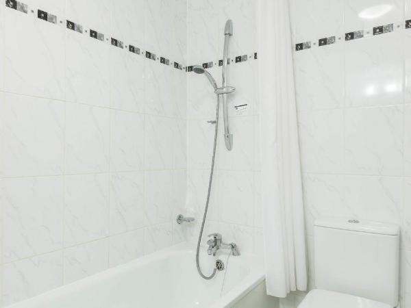 Best Western Swiss Cottage Hotel : photo 6 de la chambre chambre lits jumeaux