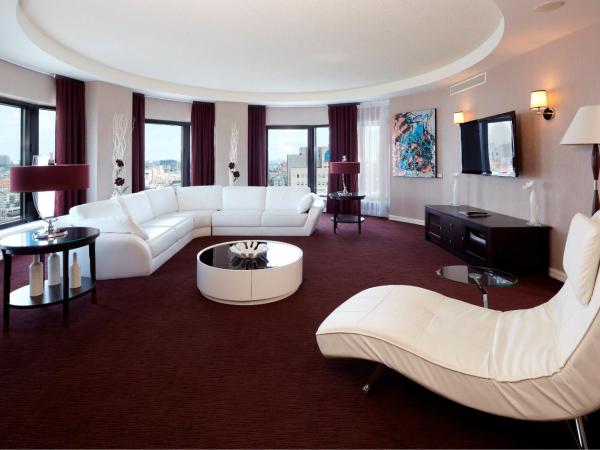 InterContinental Montreal, an IHG Hotel : photo 4 de la chambre suite lit king-size vice présidentielle