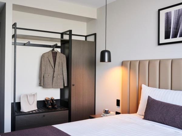 Abode Belconnen : photo 2 de la chambre studio lit king-size