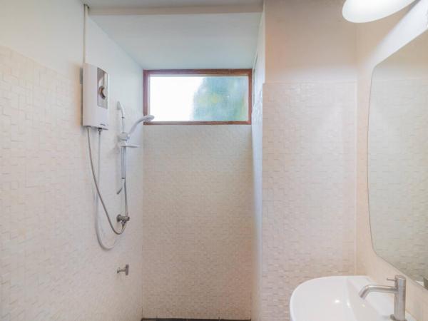 The Old City Wall Inn : photo 10 de la chambre chambre triple supérieure