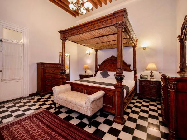 Hotel Senorial : photo 3 de la chambre suite deluxe avec lit king-size