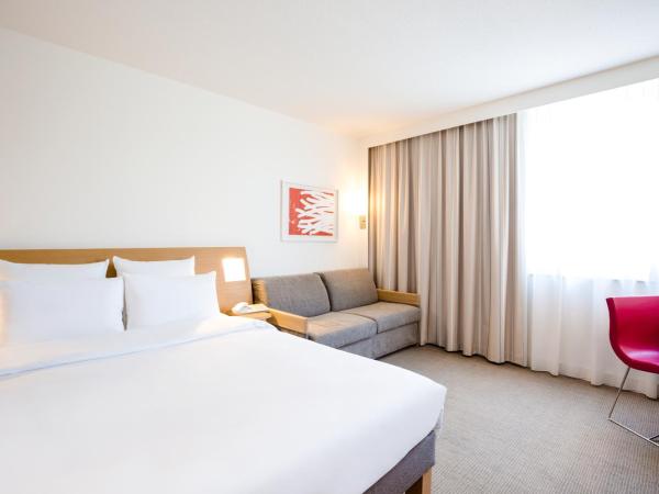 Novotel Grenoble Centre : photo 6 de la chambre chambre double classique avec canapé-lit