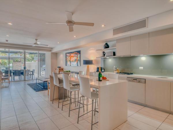 Coconut Grove : photo 4 de la chambre appartement 1 chambre avec piscine et terrasse